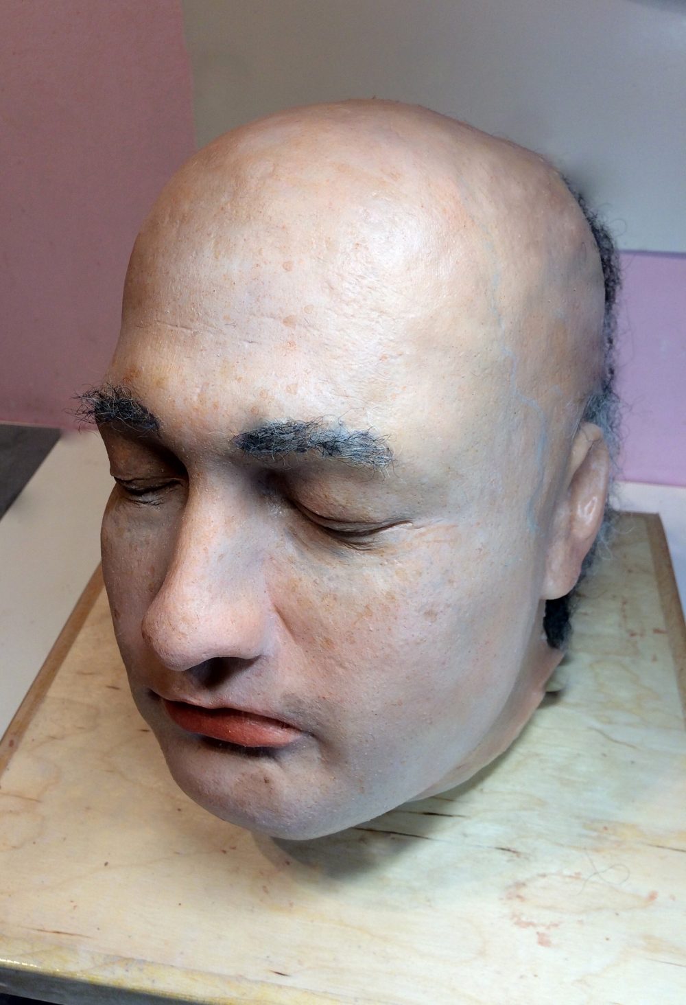 Sfx prosthetic make-up